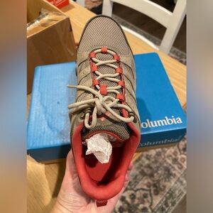 Columbia Redmond III Women’s Hiking Shoes (Wide)